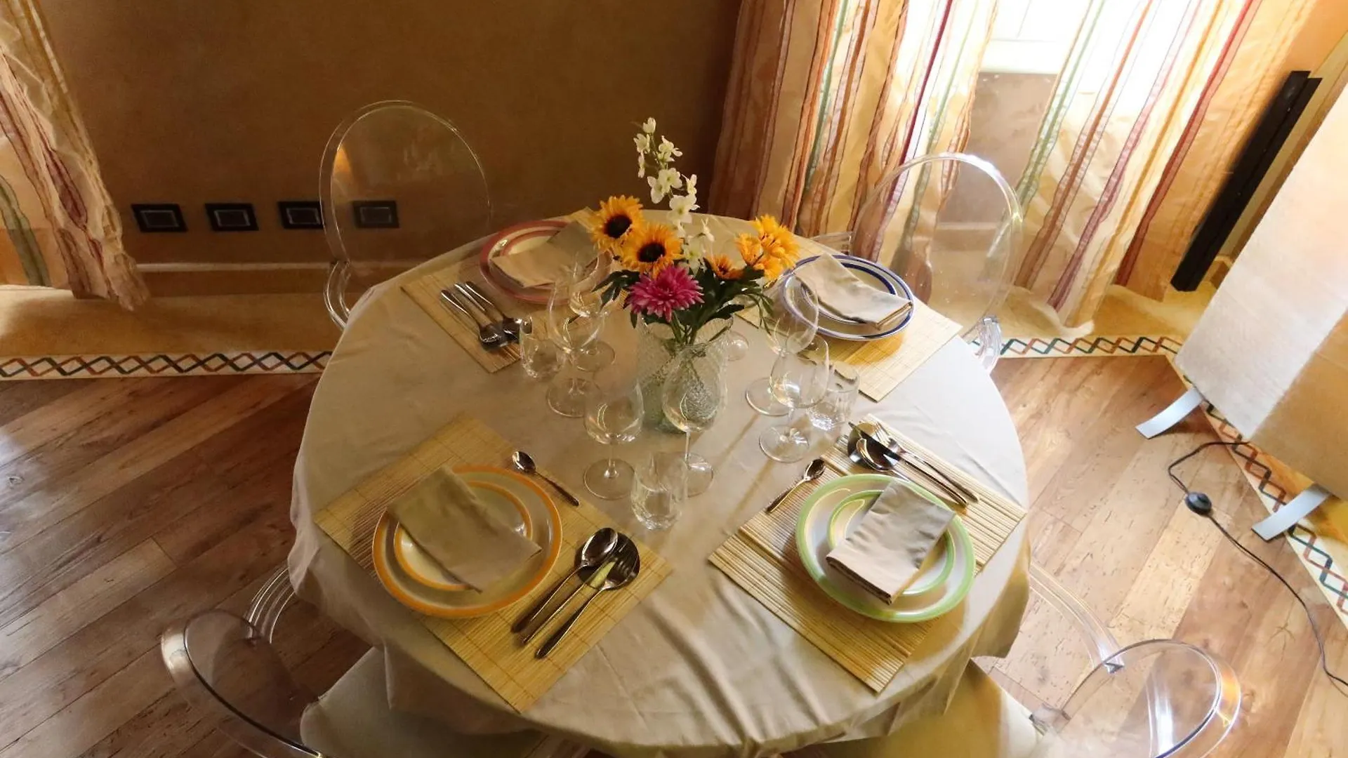 Verona Luxury Flats Piazza Erbe, Floor 3 0*,