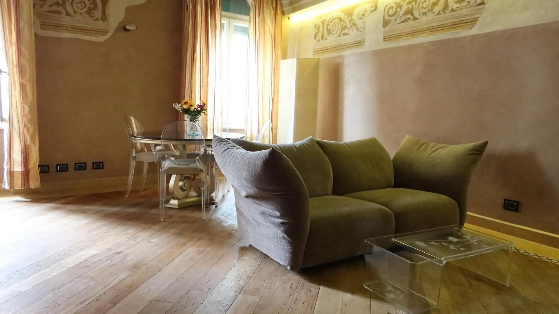 Apartment Verona Luxury Flats Piazza Erbe, Floor 3